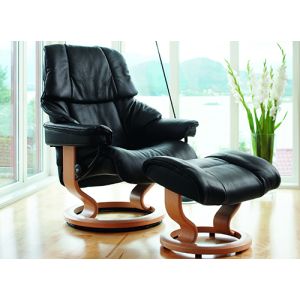 Ekornes Stressless Reno Recliner with Ottoman in Noblesse Black Leather on an Oak Wood Classic Base Profile View