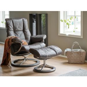 Stressless Mayfair Chair and Ottoman in Pioneer Leather 