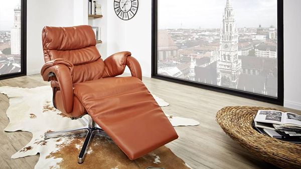 Choosing a Recliner: 6 Questions to Ask Yourself