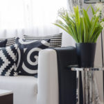 4 Ways to Pull Off Black and White Decor in the Springtime