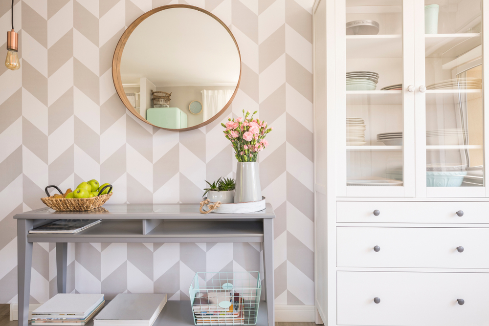 Pairing Bold Wallpaper with Neutral Furniture